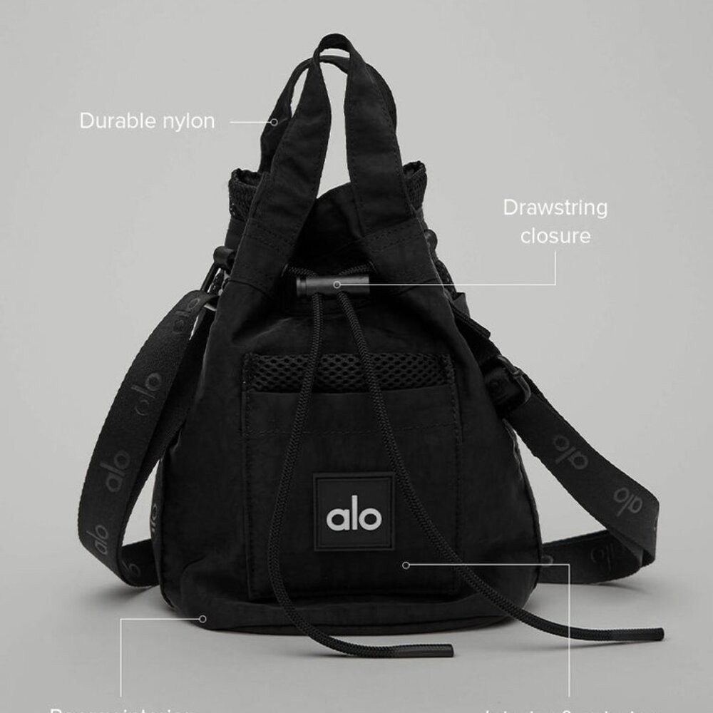 Alo Yoga Drawstring Backpack – Black Nylon Gym Travel Bag with Pockets